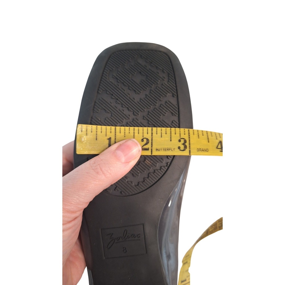 Zodiac Gray Patent Leather Mary Jane Flats size 8 - Picture 9 of 9
